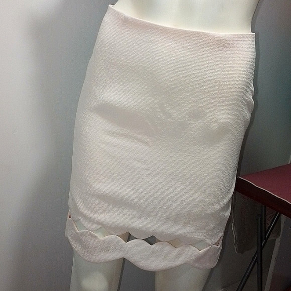 Club Monaco Skirt - Picture 1 of 5